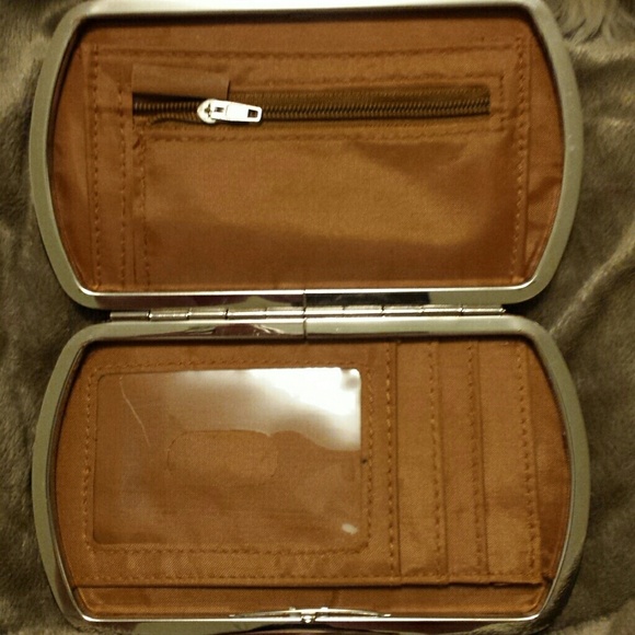 Wallet - Picture 2 of 4